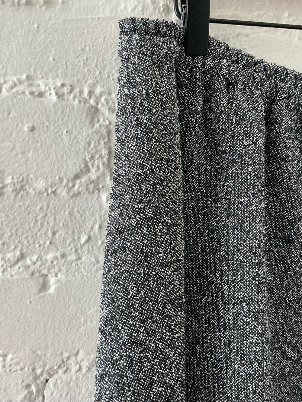 Vintage 90s BFA Classics Gray Black Textured Knit Midi Skirt Elastic Waist L - Picture 4 of 11